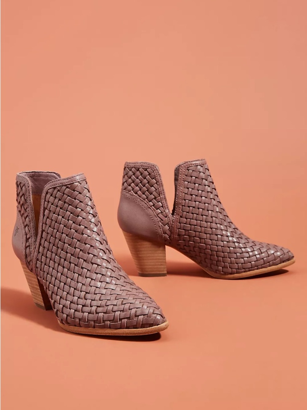 FRYE Reed Cut Out Woven Leather Ankle Bootie Lilac Purple Size 10